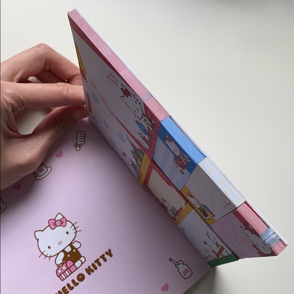 Sanrio Office Hello Kitty Postit Booklet Poshmark